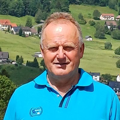Hüttenwart Karl Herrmann 